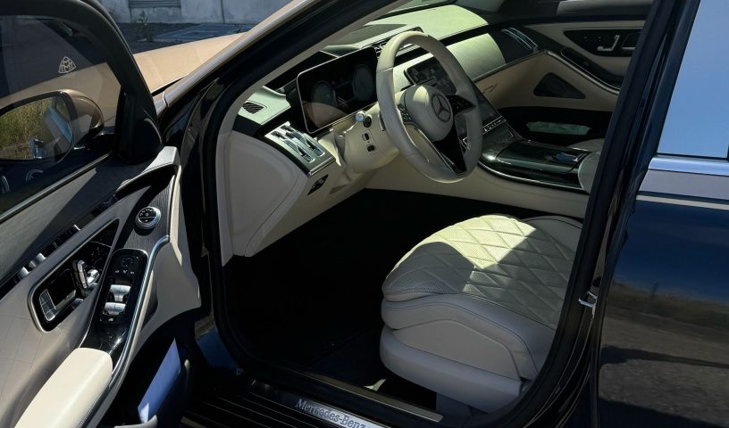 Mercedes Mybach – Auto Noleggio Aeroporto Canova o Stazione F.F.S.S. Treviso