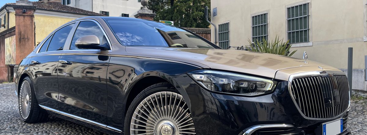 Mercedes Benz Mybach Classe S - RENT So.Ra.Co. Servizi S.r.l. - Noleggio Auto a Treviso Aeroporto Treviso e Stazione F.F.S.S. Treviso